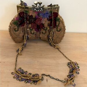 Vintage Mary Frances 3D floral intricate beading detail cross body bag